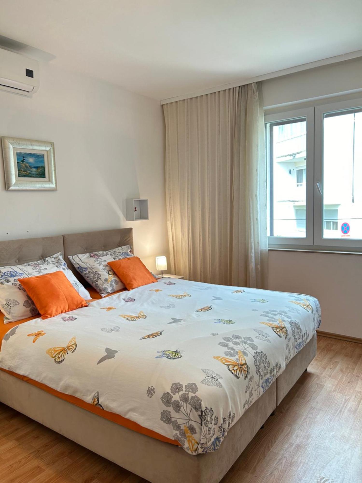 Garden Apartment Dina With Free Parking スプリト エクステリア 写真